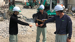 朝礼と作業前ミーティング